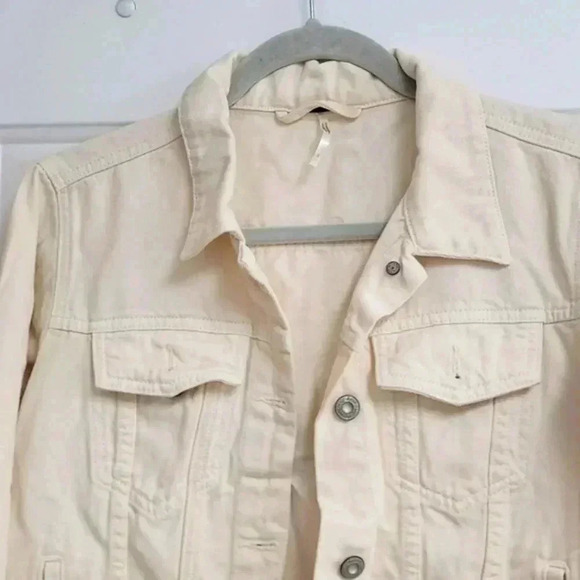 Free People Rumors Denim Jacket in Ivory Size Small OB933373 - Picture 4 of 15